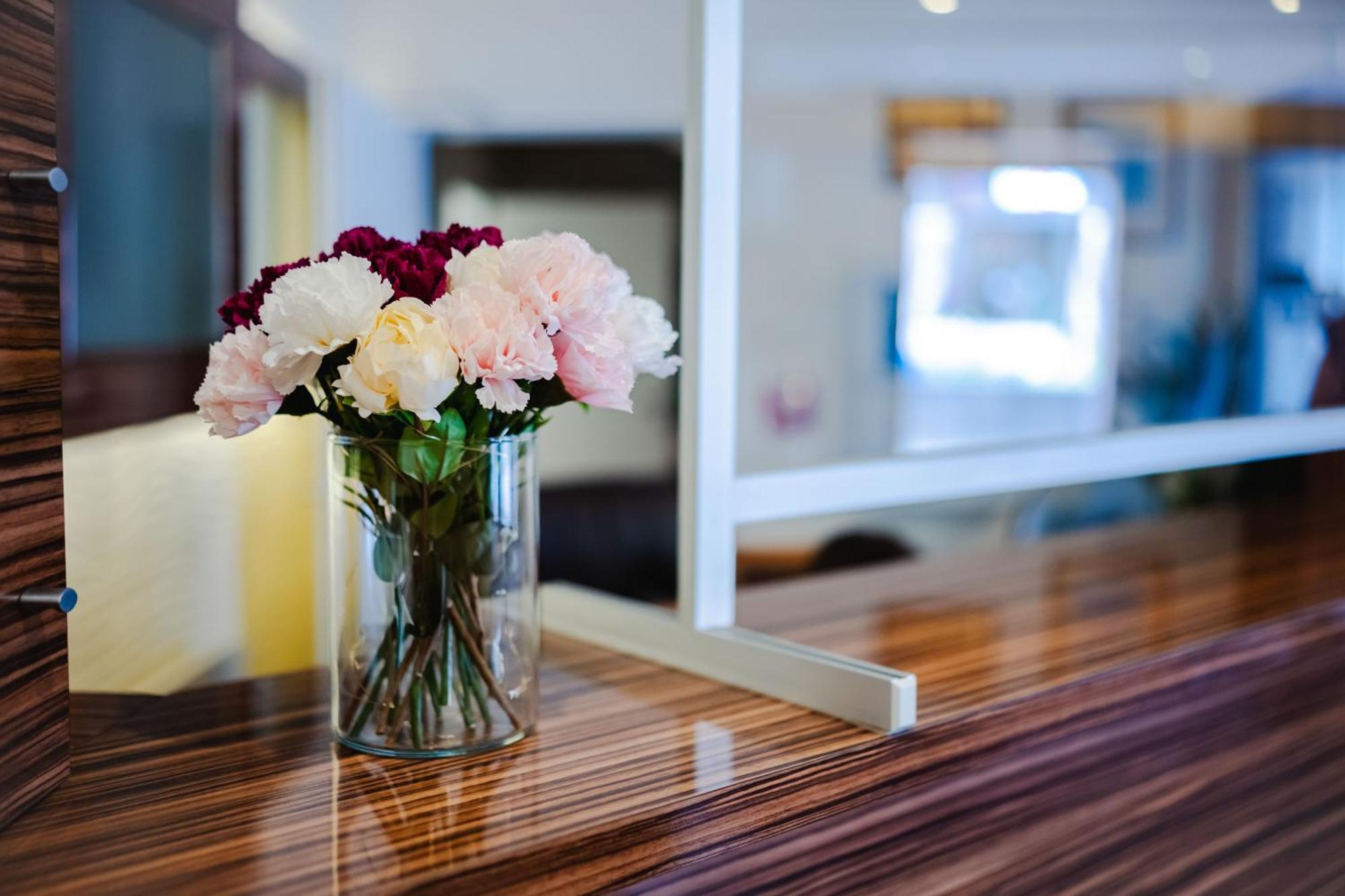 Hotel Palac Elektra ออสตราวา ภายนอก รูปภาพ