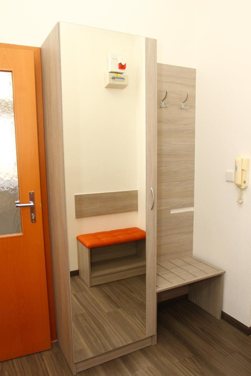 Hotel Palac Elektra ออสตราวา ภายนอก รูปภาพ