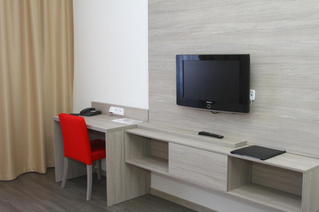 Hotel Palac Elektra ออสตราวา ภายนอก รูปภาพ